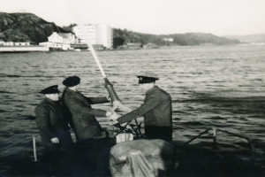 Bilde av Brannbåten Sprøyt under øvelse i fjorden